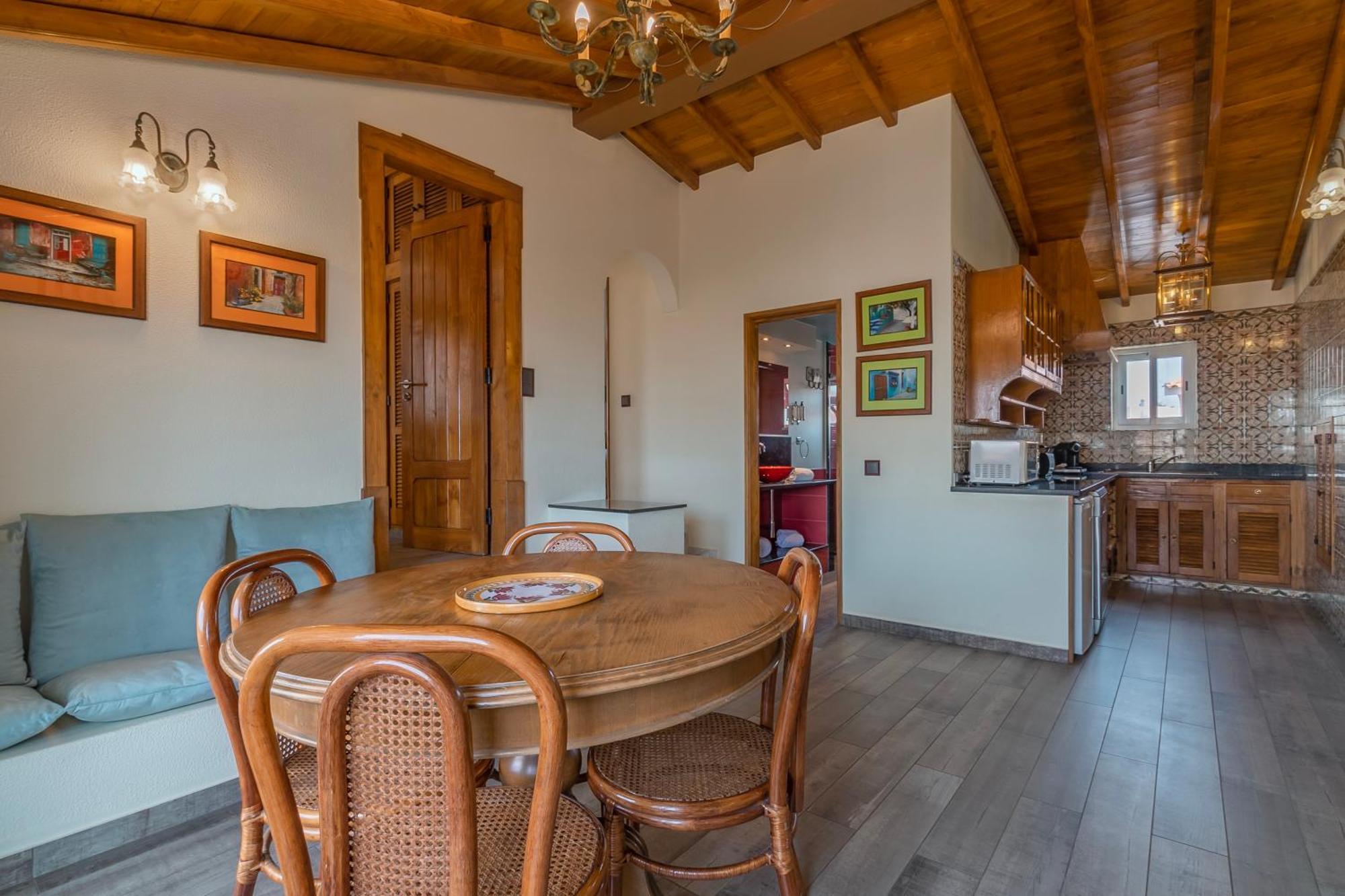 Villa Rosa (Adults Only) ลากอส ภายนอก รูปภาพ